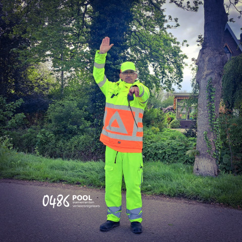 0486pool w 2
